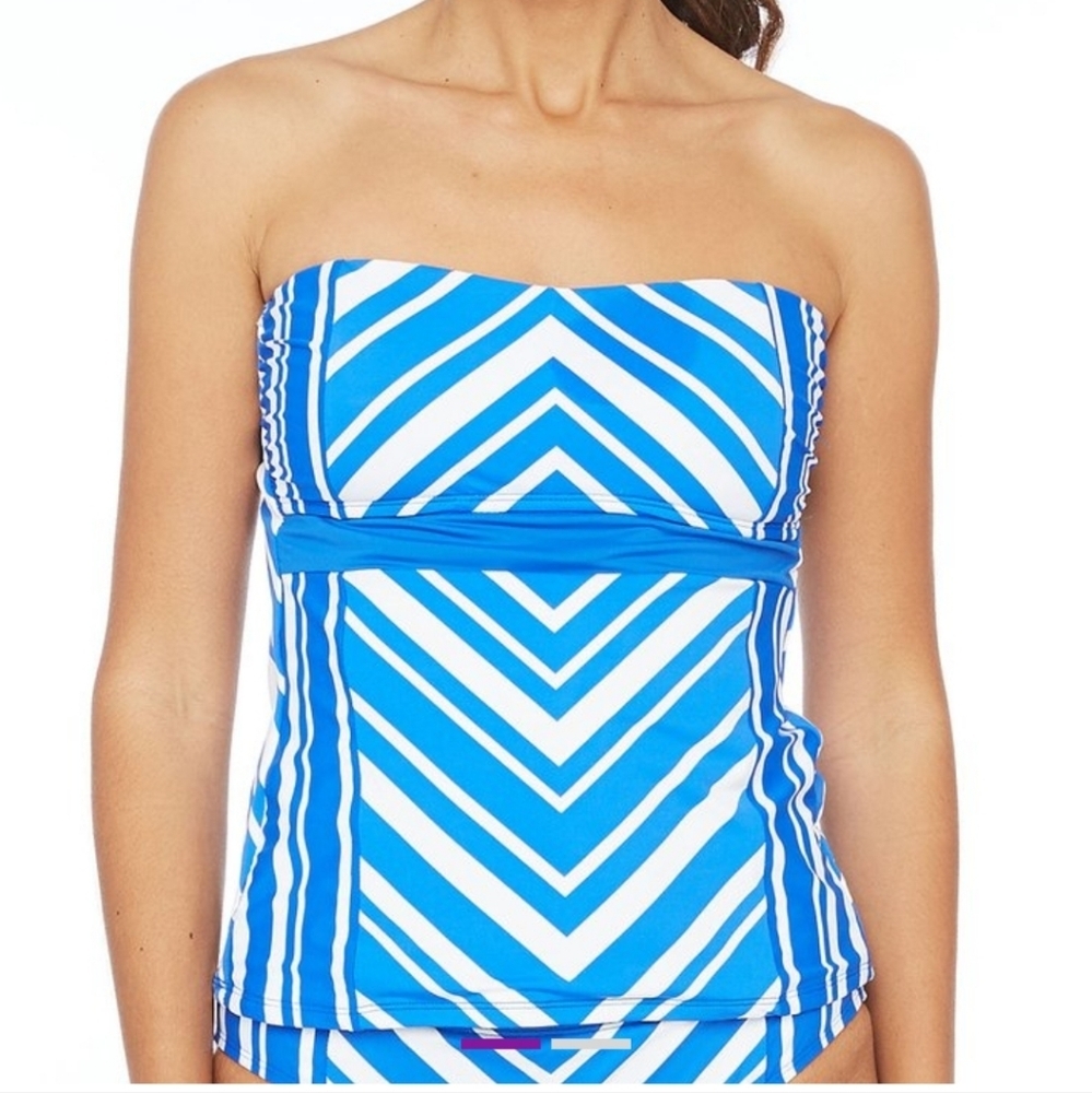 La Blanca swimming top size  8 bnwt